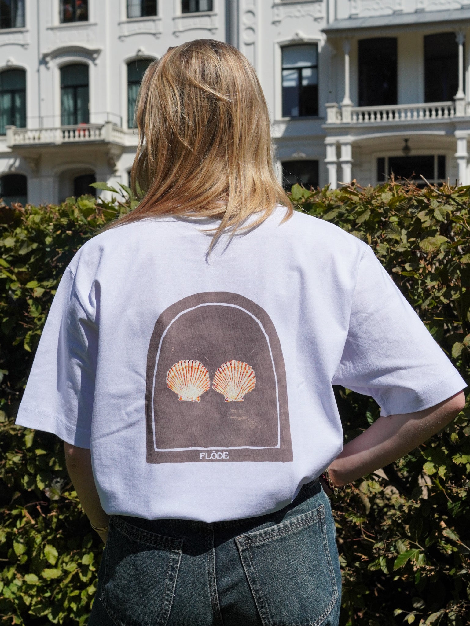 Carpe diem shells oversized t-shirt